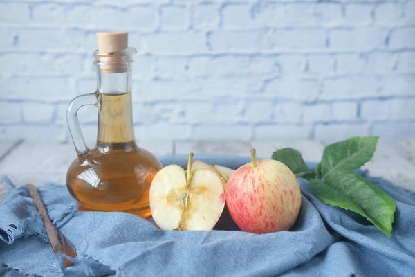 Comment utiliser le vinaigre de cidre pour équilibrer le pH de la peau ?